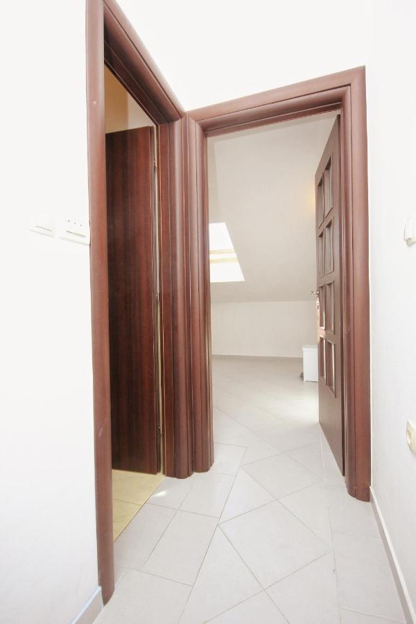 Apartments By The Sea Vlasici, Pag - 9324 Exterior photo